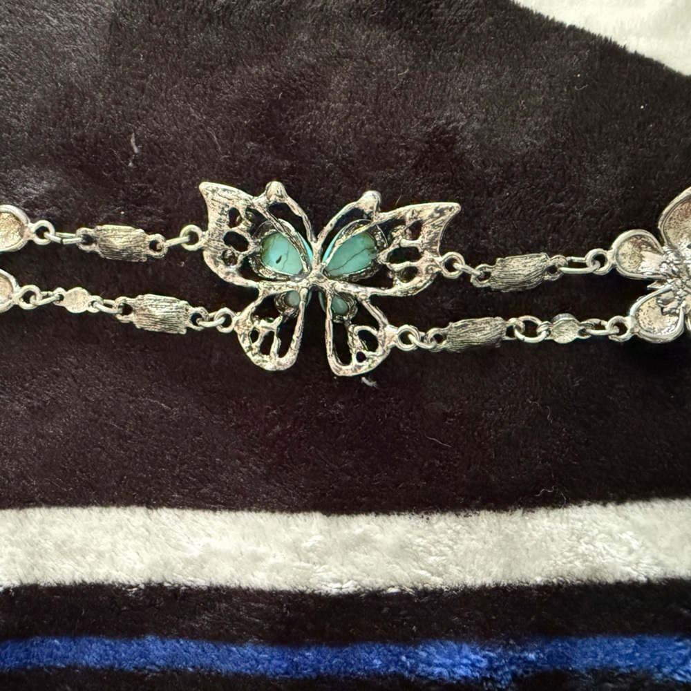 Turquoise & silver Butterfly Bracelet costume - Picture 6 of 7